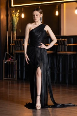 Black One Shoulder Leg Neckline Pleated Long Chiffon Evening Dress ABU6511